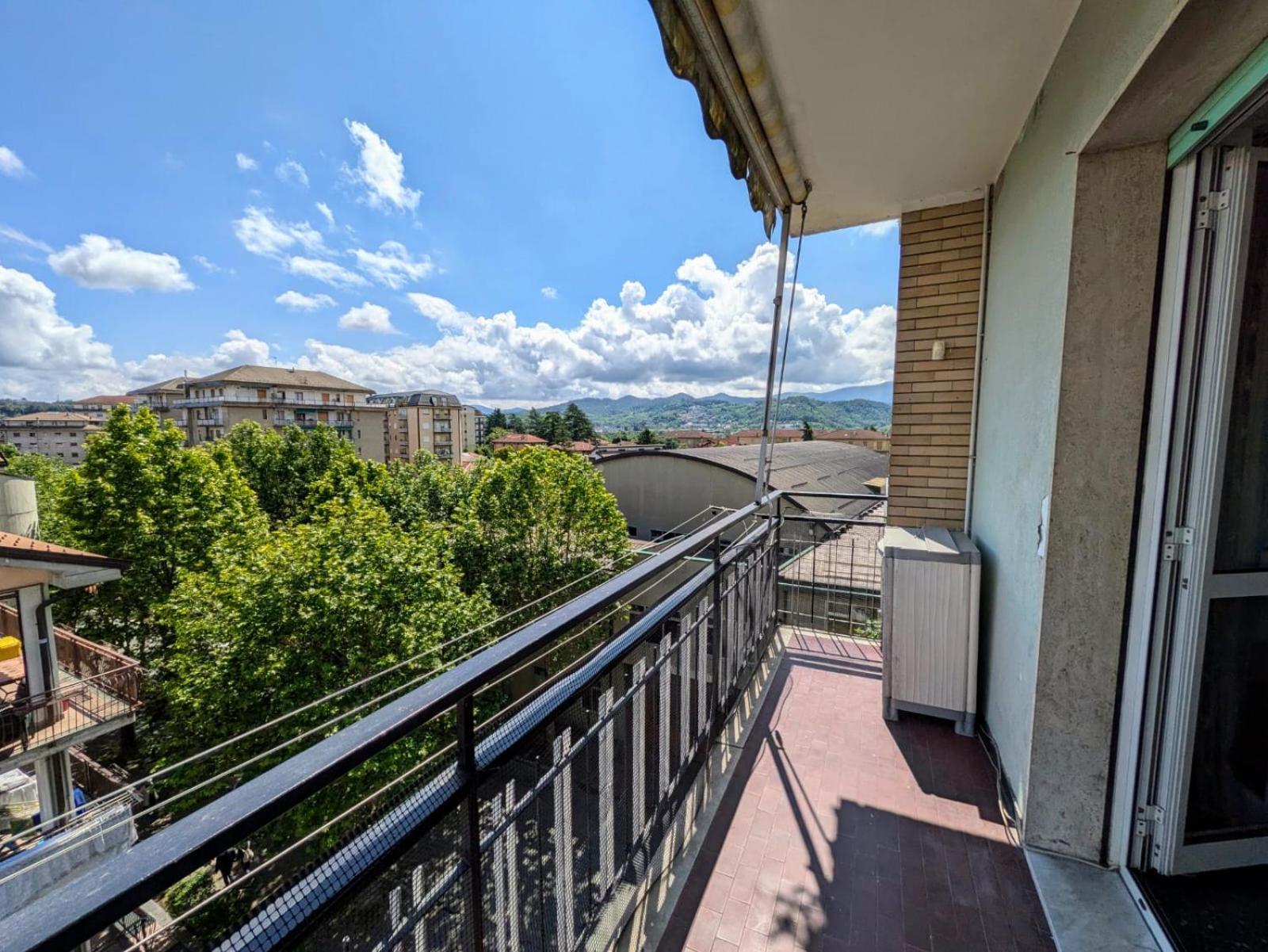 Appartamento Le Colline 奥瓦达 外观 照片